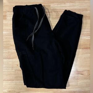 Jaanuu men’s scrub pants, size small!